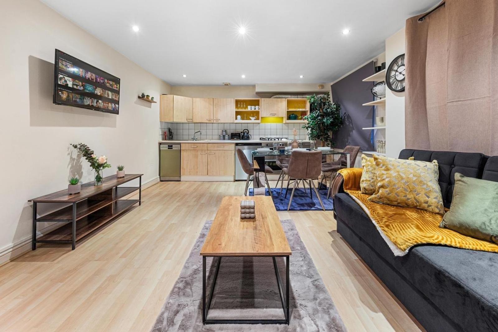 Deluxe Apartment - 1 Min Away From Camden Market And Station Londres Exterior foto